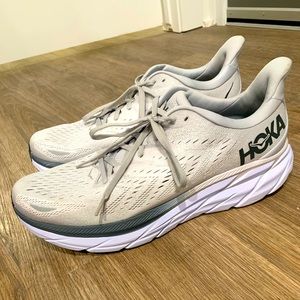 Hoka mens athletic running shoe, size 13